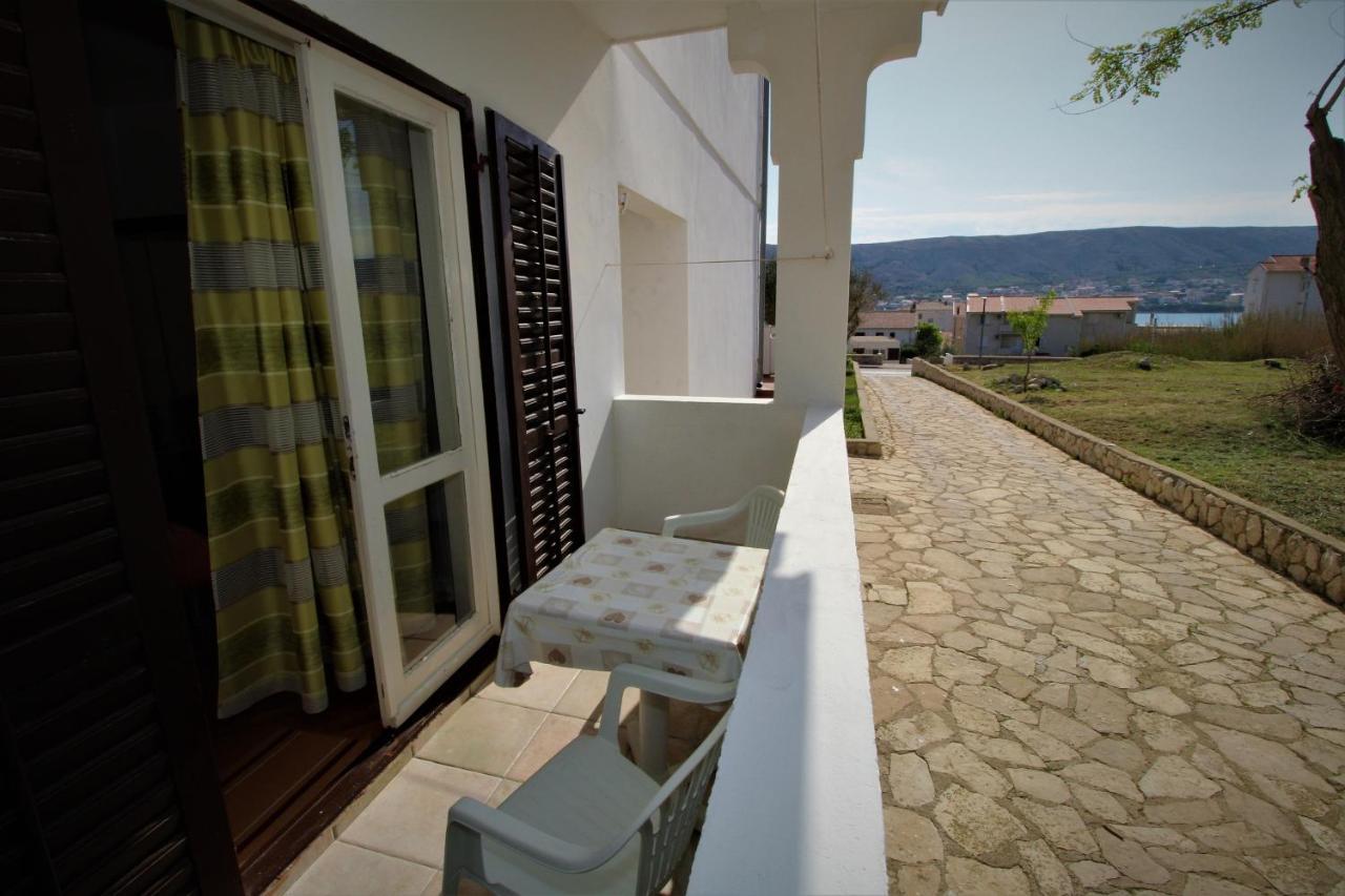 Apartment Pag 13060A Pag Town Exterior foto